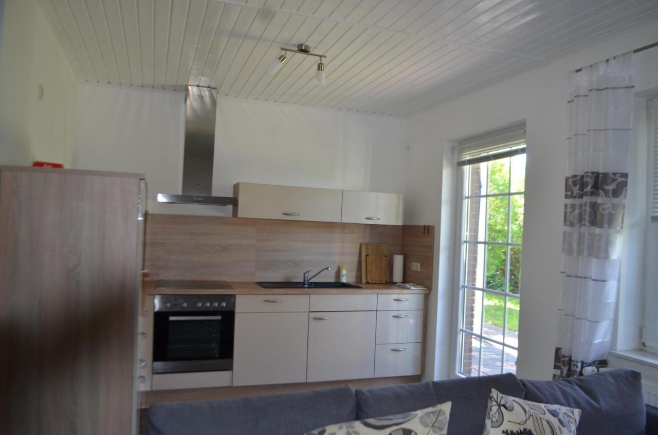 Ferienwohnung Yacht Im Schiffehaus Schillig Exterior foto