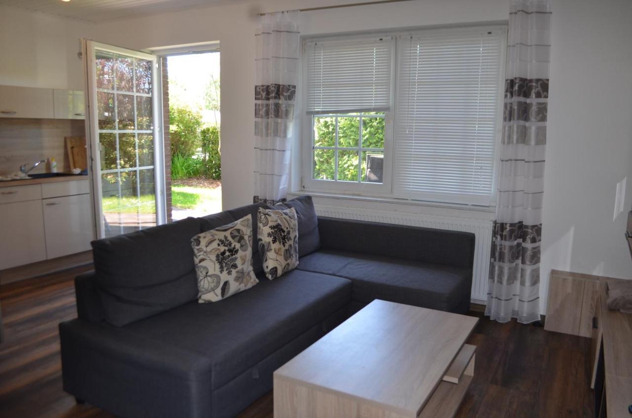 Ferienwohnung Yacht Im Schiffehaus Schillig Exterior foto